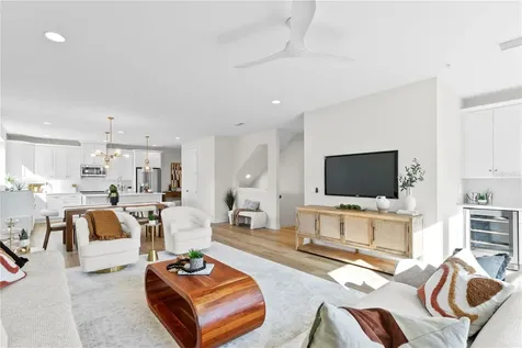 208 W Frances Avenue Tampa FL 33602