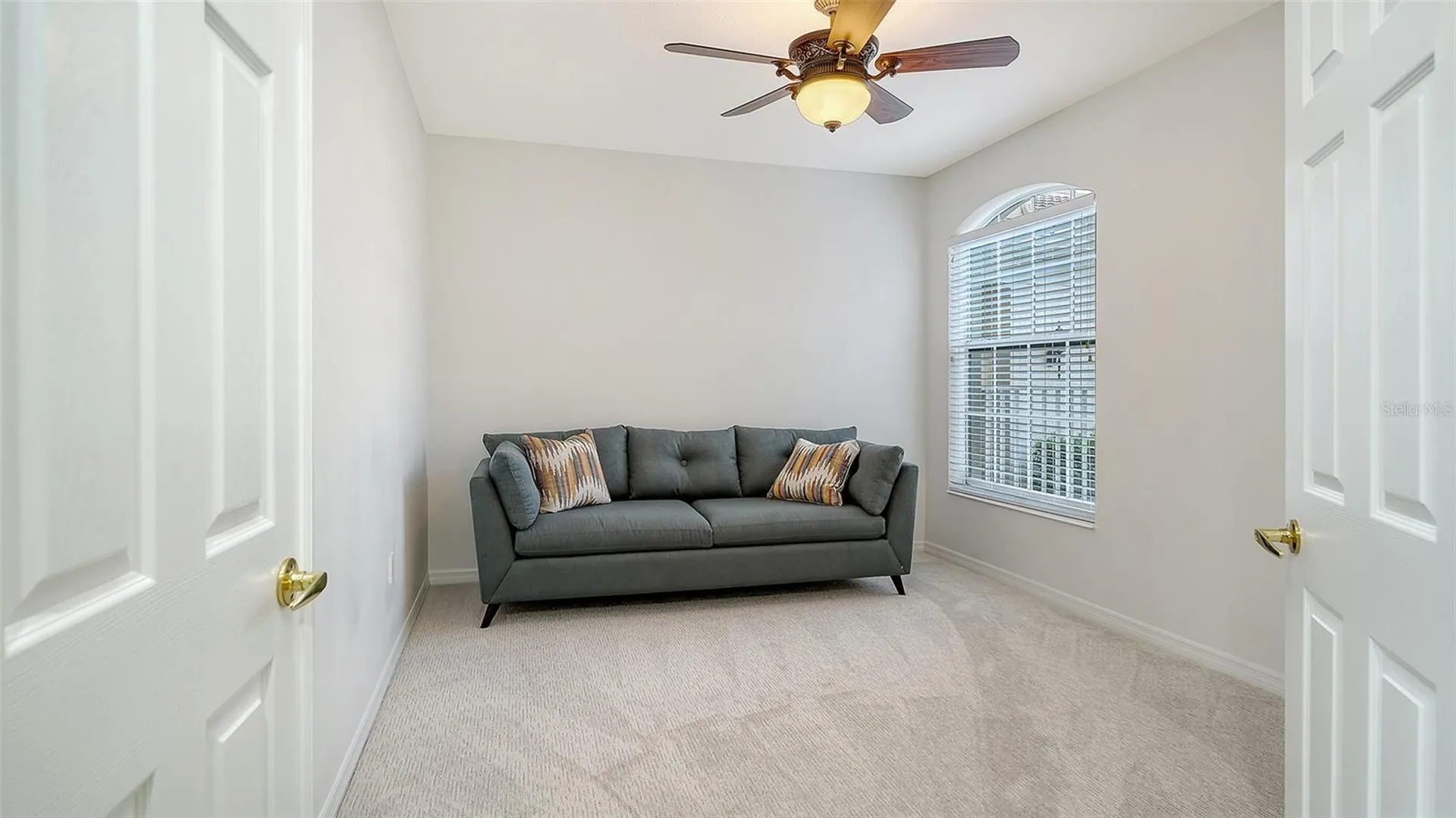 4469 Cinnamon Drive Sarasota FL 34238