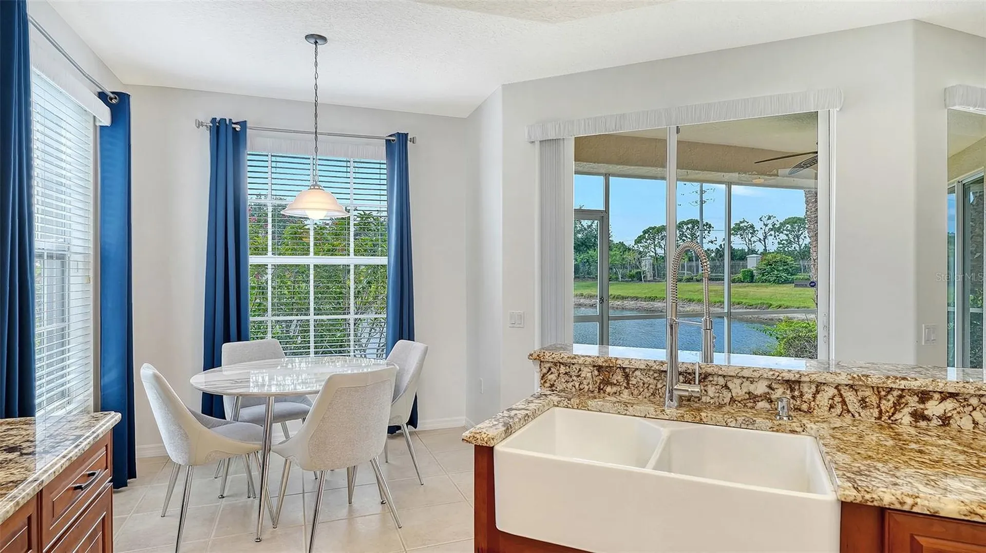 4469 Cinnamon Drive Sarasota FL 34238