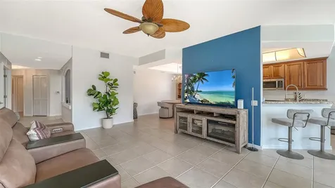 4469 Cinnamon Drive Sarasota FL 34238