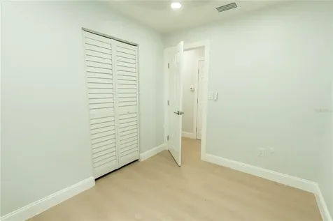 4203 Fawn Circle Tampa FL 33610