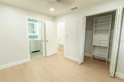 4203 Fawn Circle Tampa FL 33610