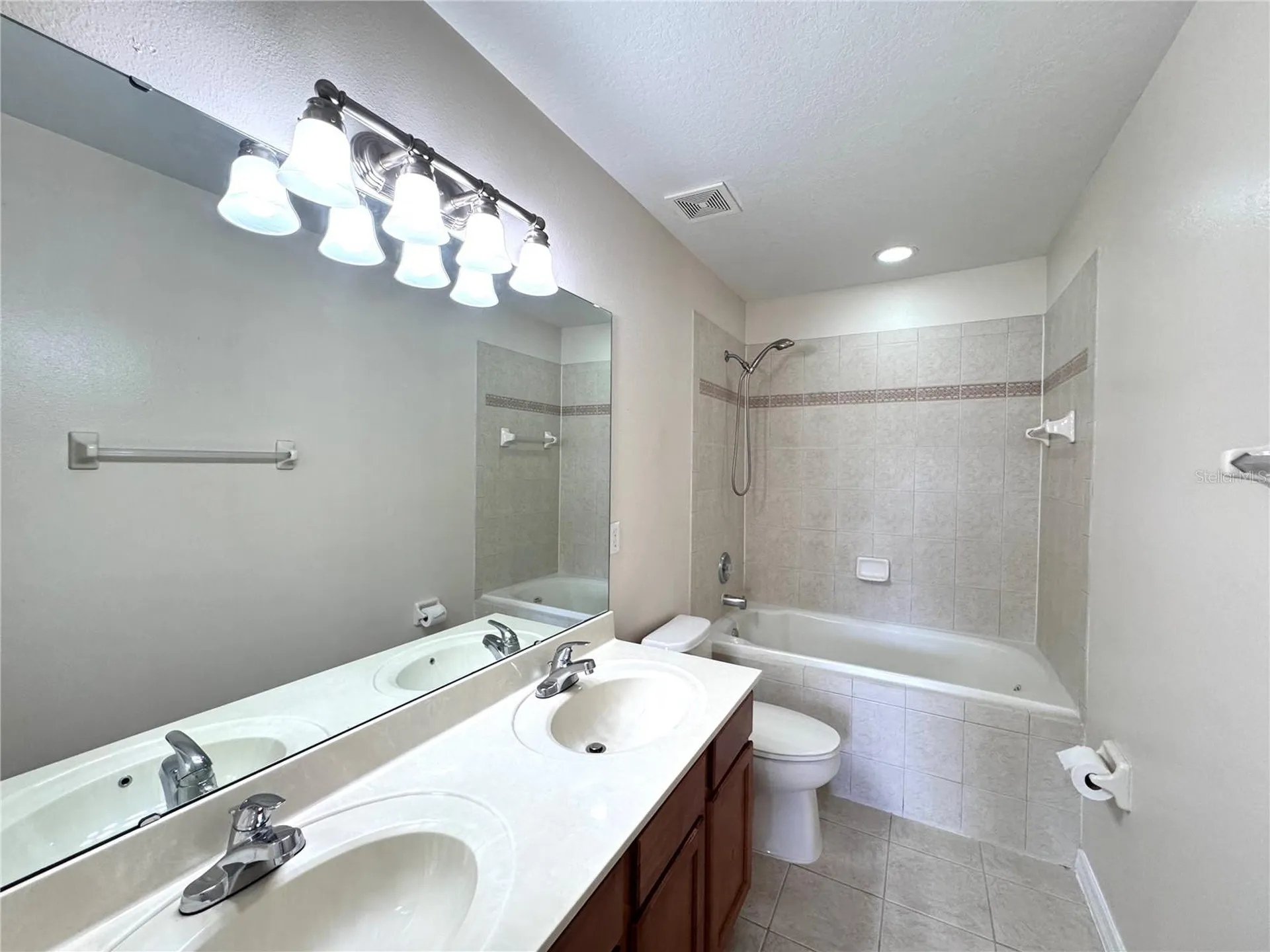 10036 Moorshire Circle Orlando FL 32829