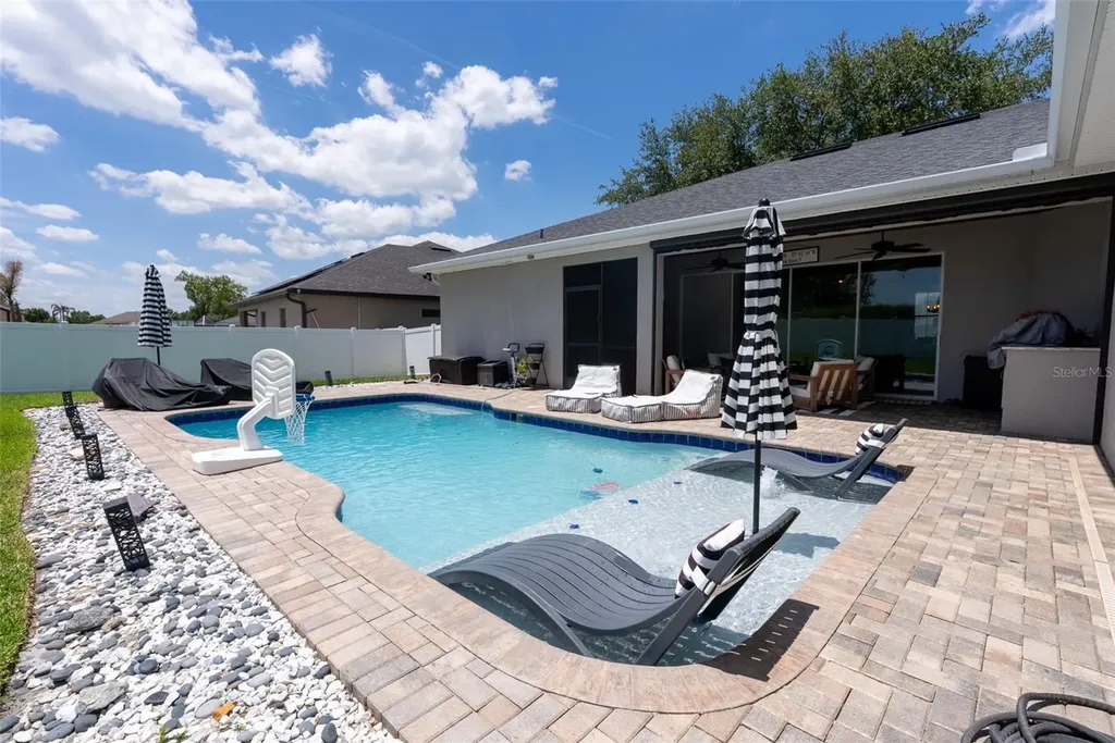 6710 Winterset Gardens Road Winter Haven FL 33884