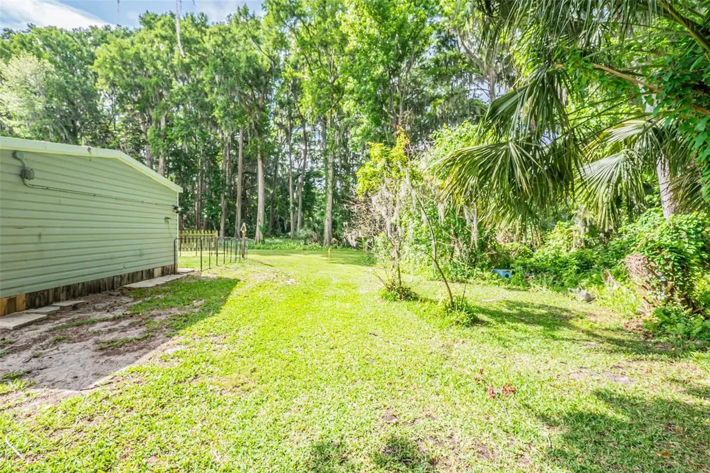 33 Ginger Circle Leesburg FL 34748