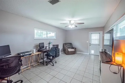 33 Ginger Circle Leesburg FL 34748