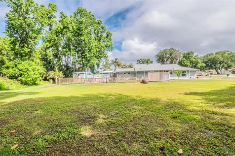 33 Ginger Circle Leesburg FL 34748