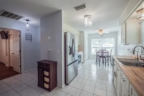 33 Ginger Circle Leesburg FL 34748