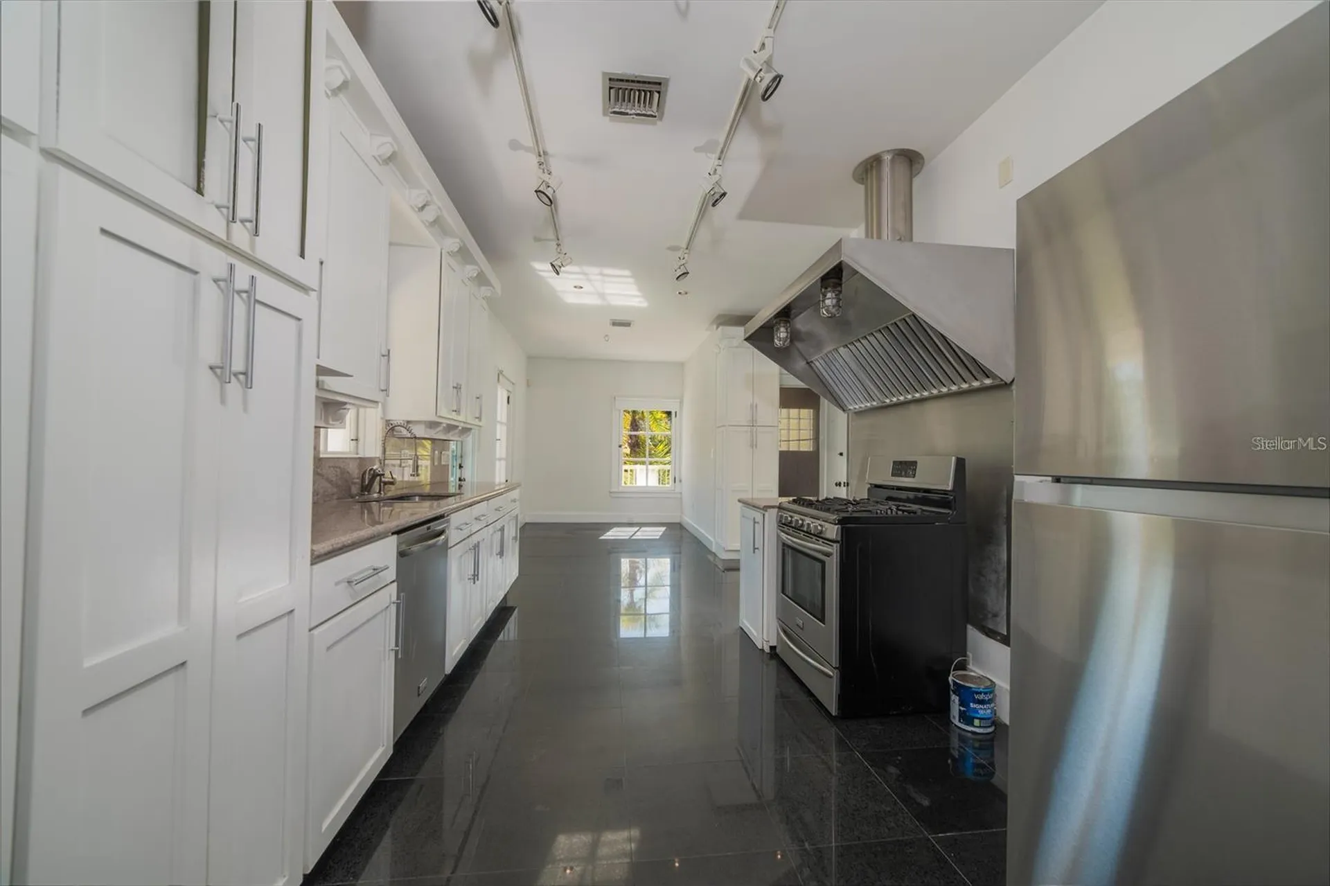 533 S Center Street Eustis FL 32726