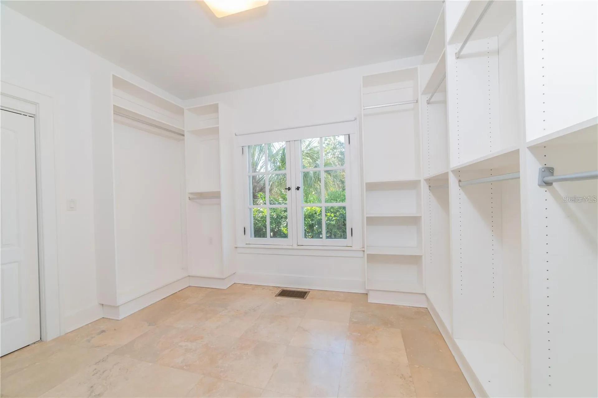 533 S Center Street Eustis FL 32726