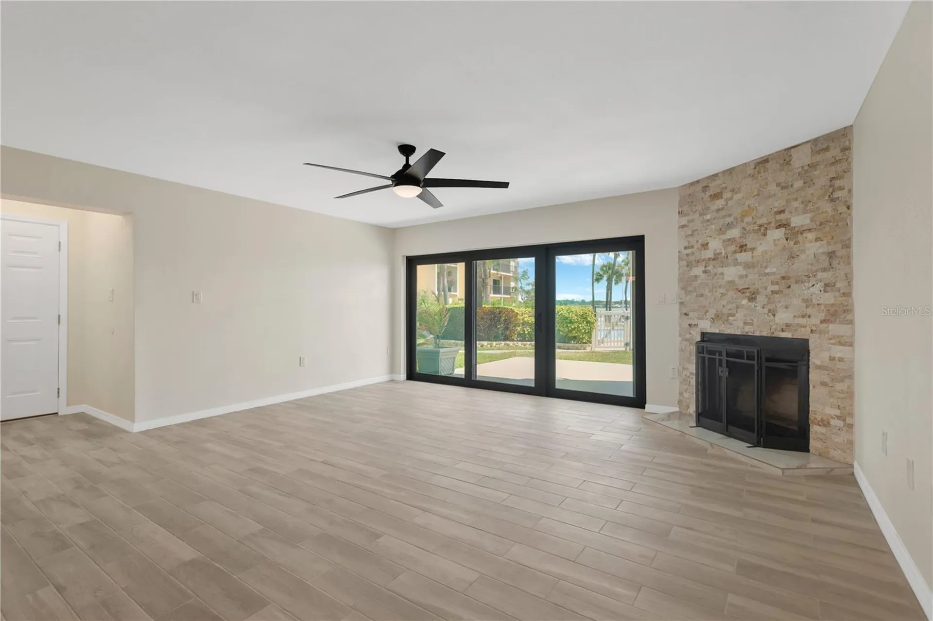 7520 Sunshine Skyway Lane S St Petersburg FL 33711