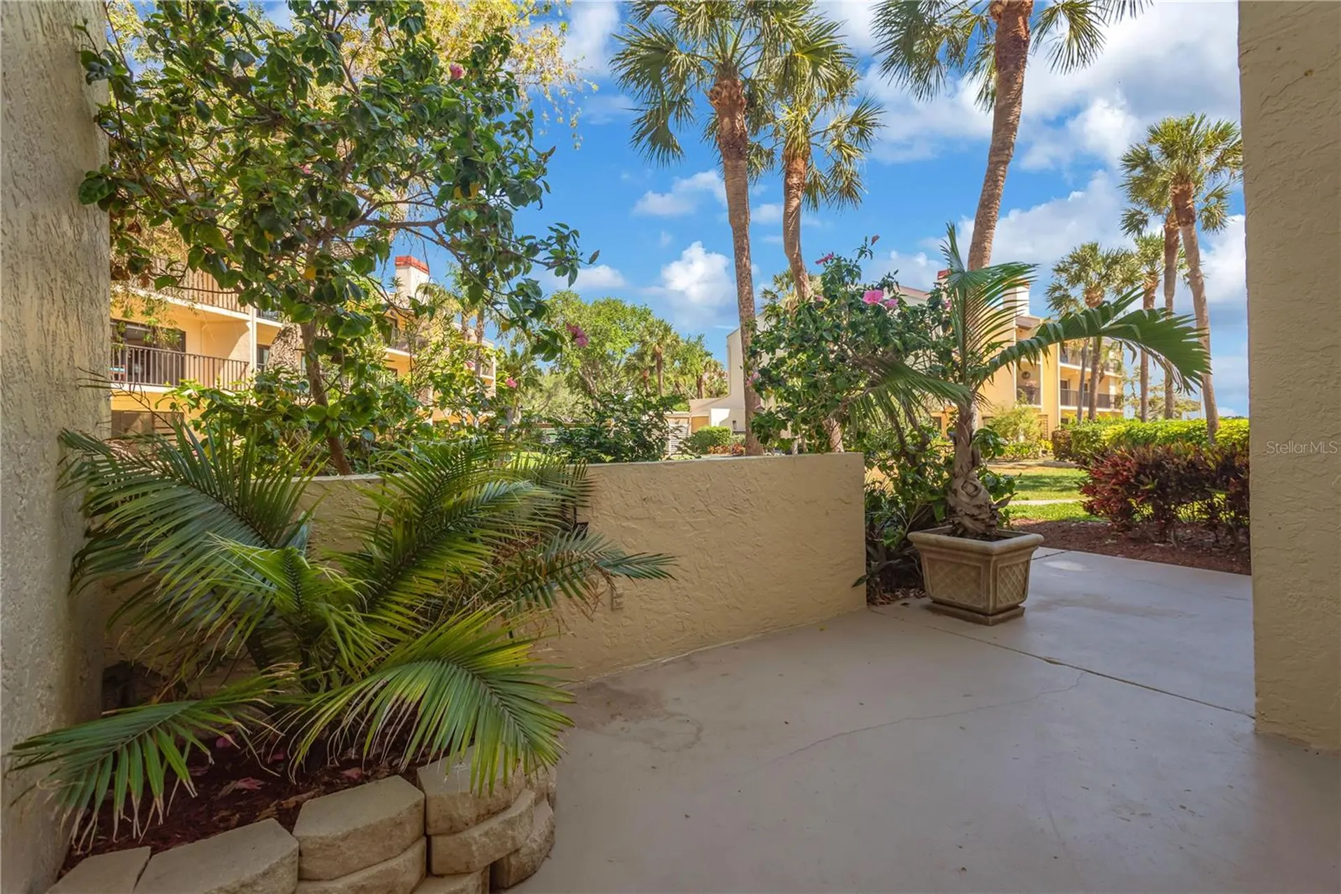 7520 Sunshine Skyway Lane S St Petersburg FL 33711
