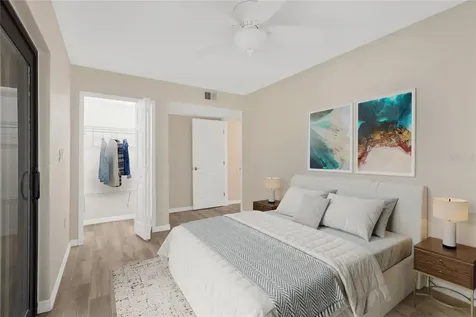 7520 Sunshine Skyway Lane S St Petersburg FL 33711