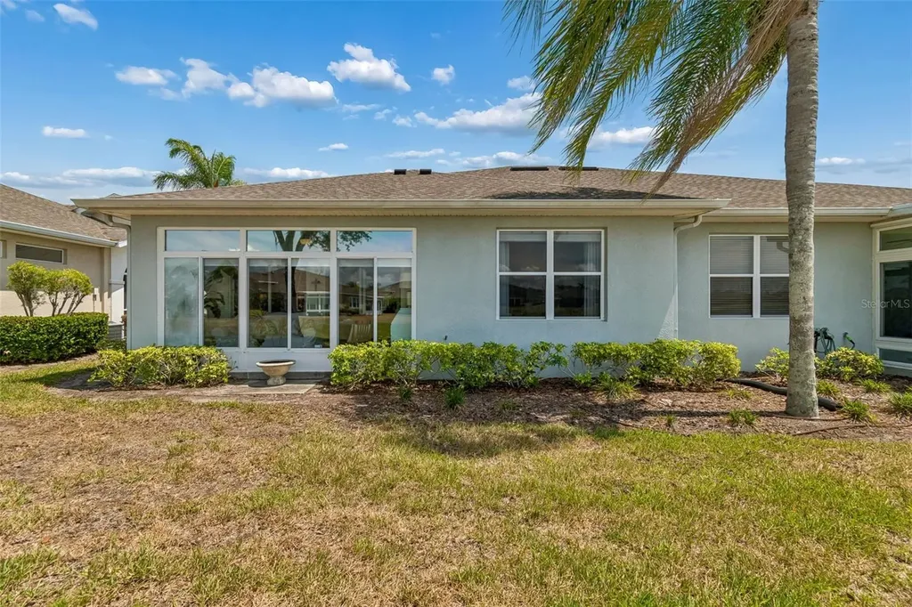 2011 Sifield Greens Way Sun City Center FL 33573