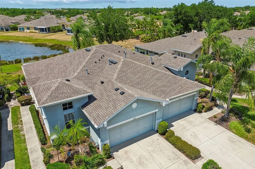 2011 Sifield Greens Way Sun City Center FL 33573