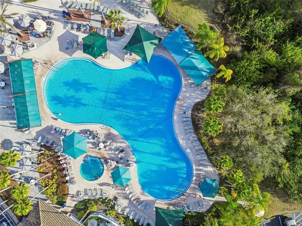 2011 Sifield Greens Way Sun City Center FL 33573