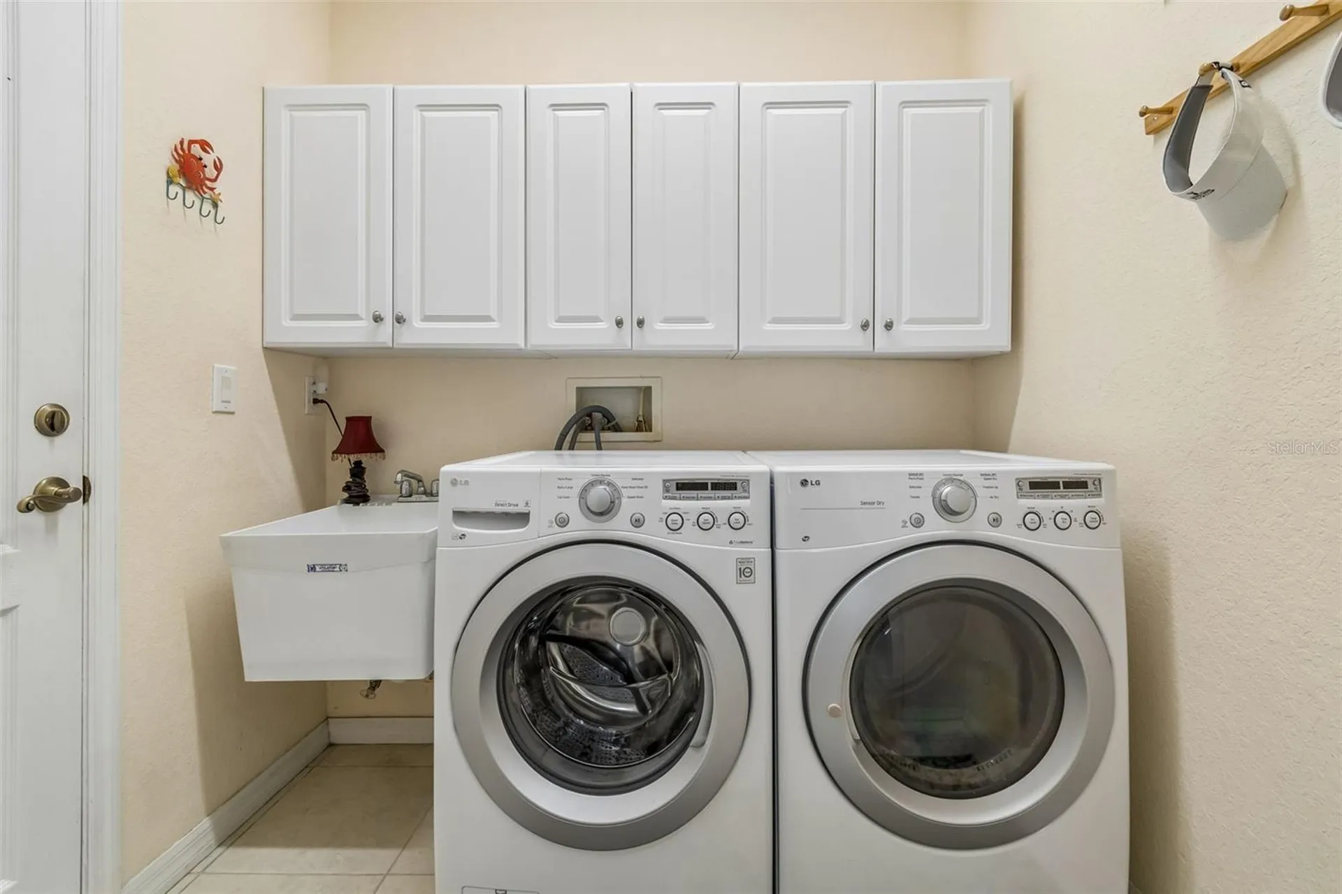2011 Sifield Greens Way Sun City Center FL 33573