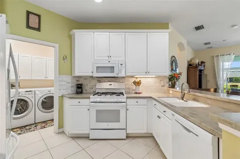 2011 Sifield Greens Way Sun City Center FL 33573