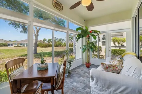 2011 Sifield Greens Way Sun City Center FL 33573