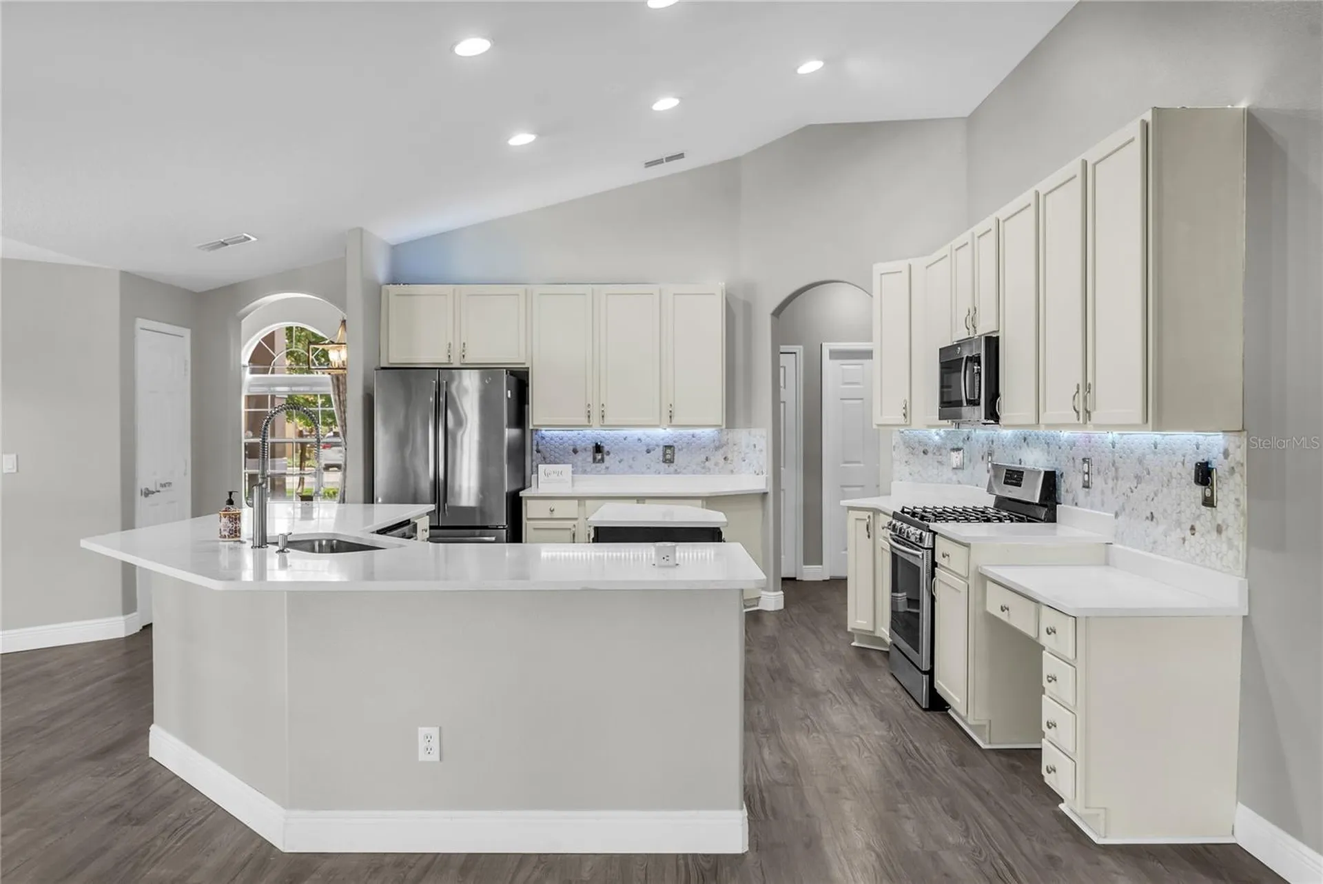 2466 Holly Berry Circle Clermont FL 34711
