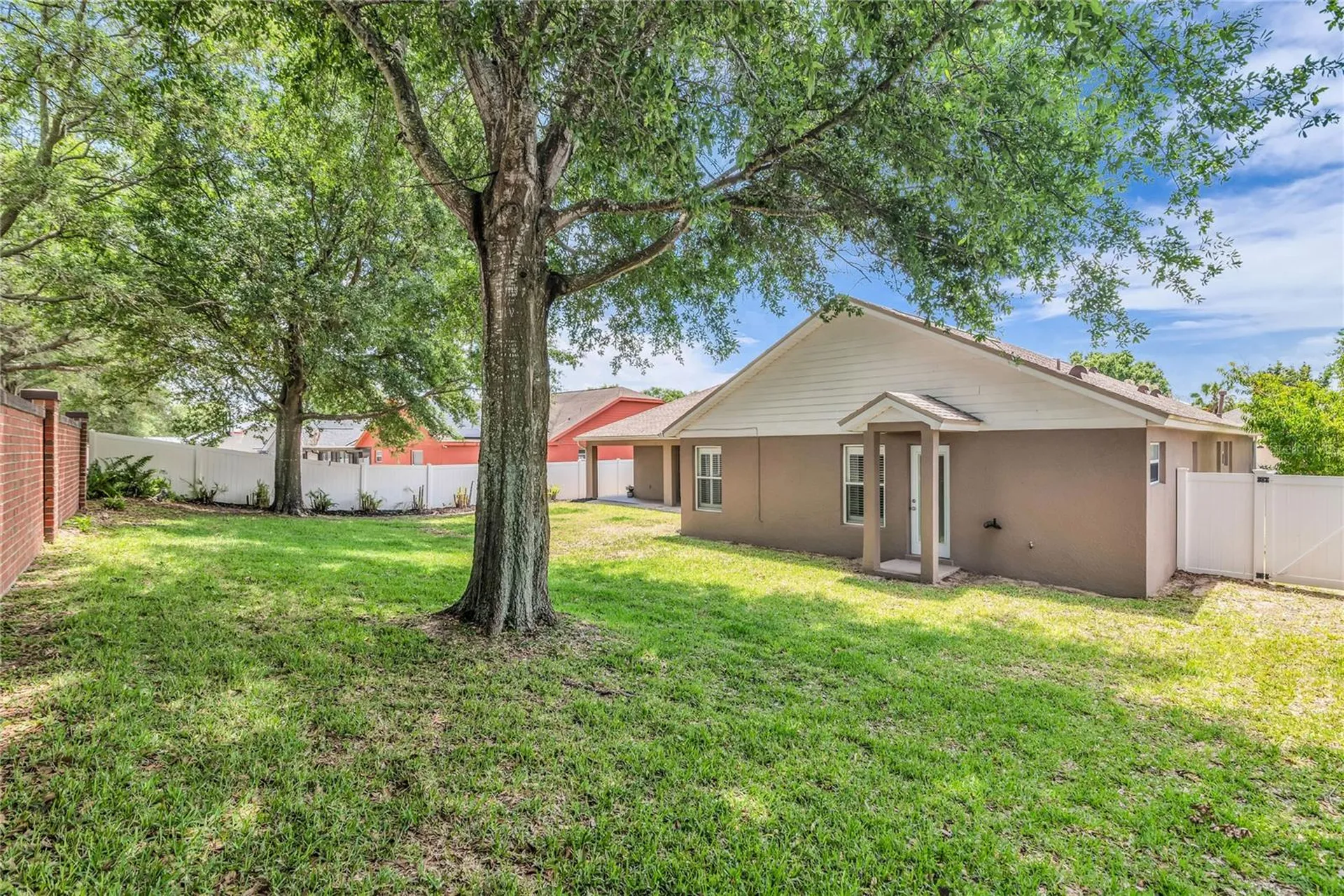 2466 Holly Berry Circle Clermont FL 34711