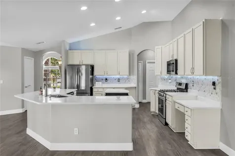2466 Holly Berry Circle Clermont FL 34711