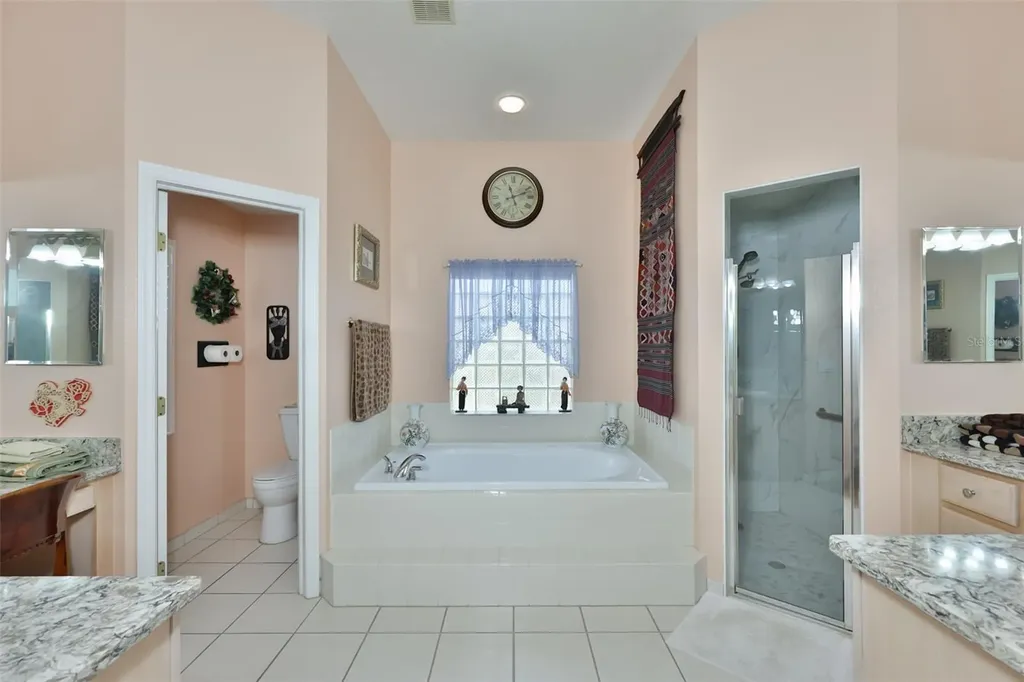 3822 Cardenal Avenue Sun City Center FL 33573
