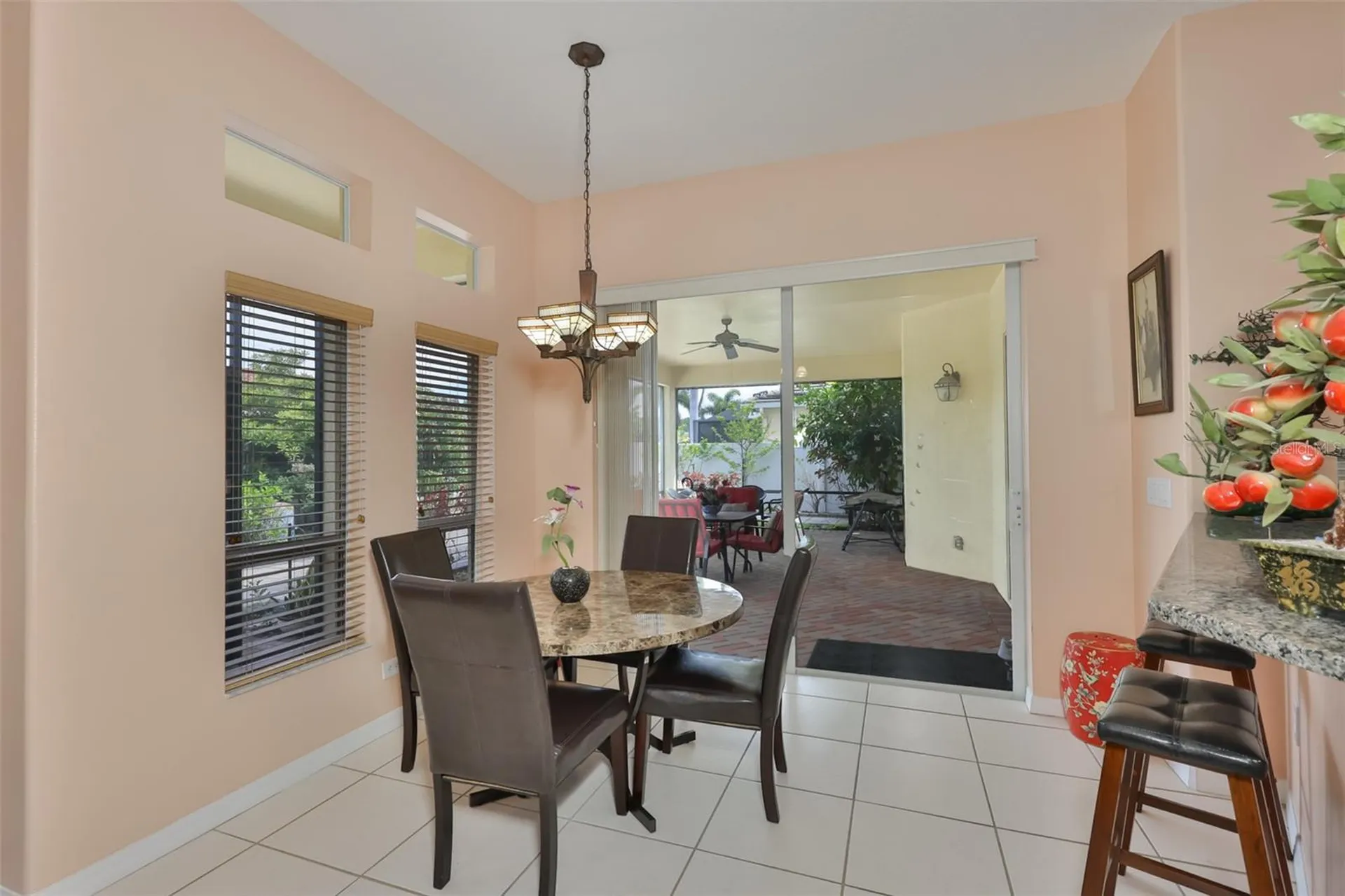 3822 Cardenal Avenue Sun City Center FL 33573