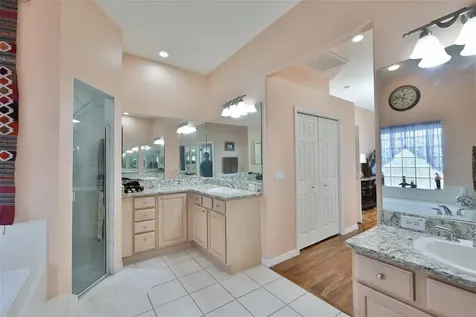 3822 Cardenal Avenue Sun City Center FL 33573