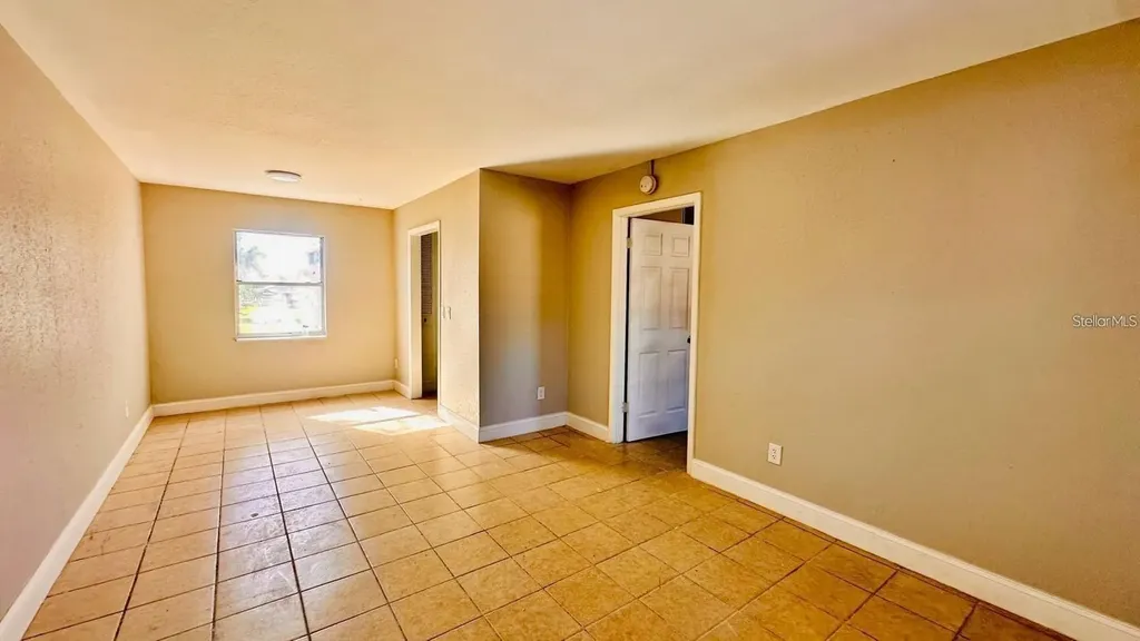 390 W Haines Boulevard Lake Alfred FL 33850