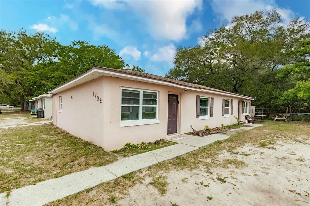 1702 Birchwood Circle Leesburg FL 34748