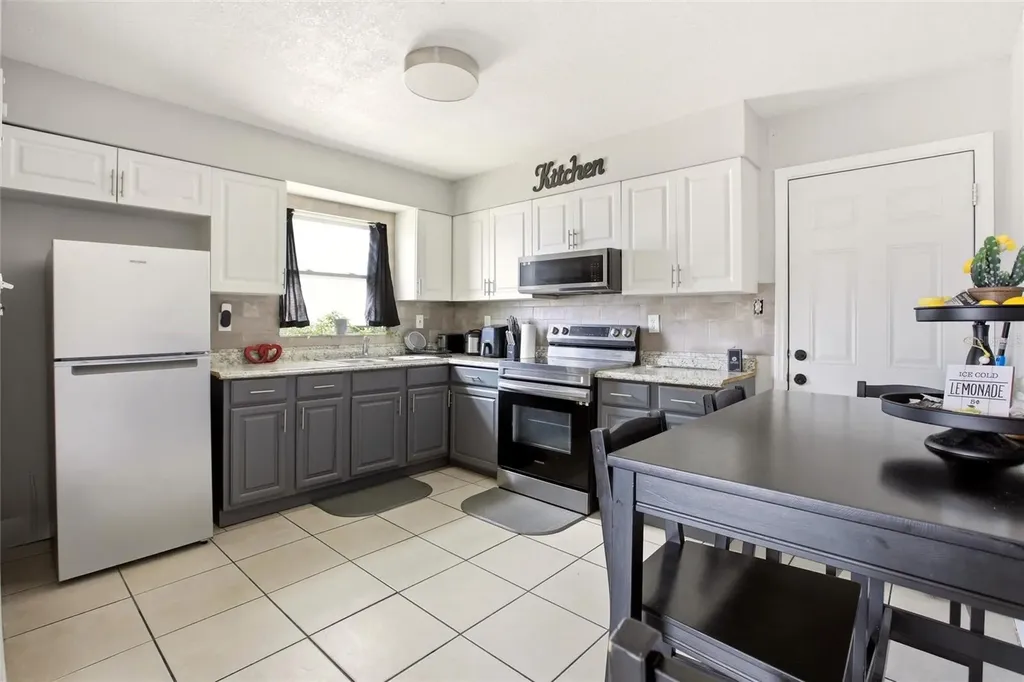1702 Birchwood Circle Leesburg FL 34748
