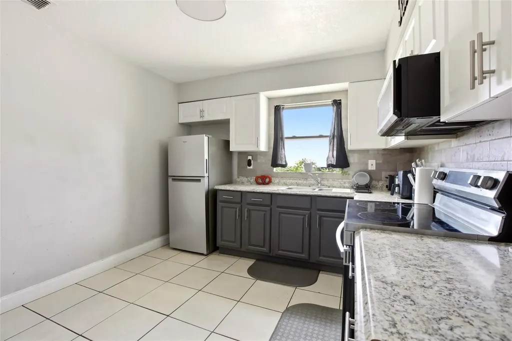 1702 Birchwood Circle Leesburg FL 34748