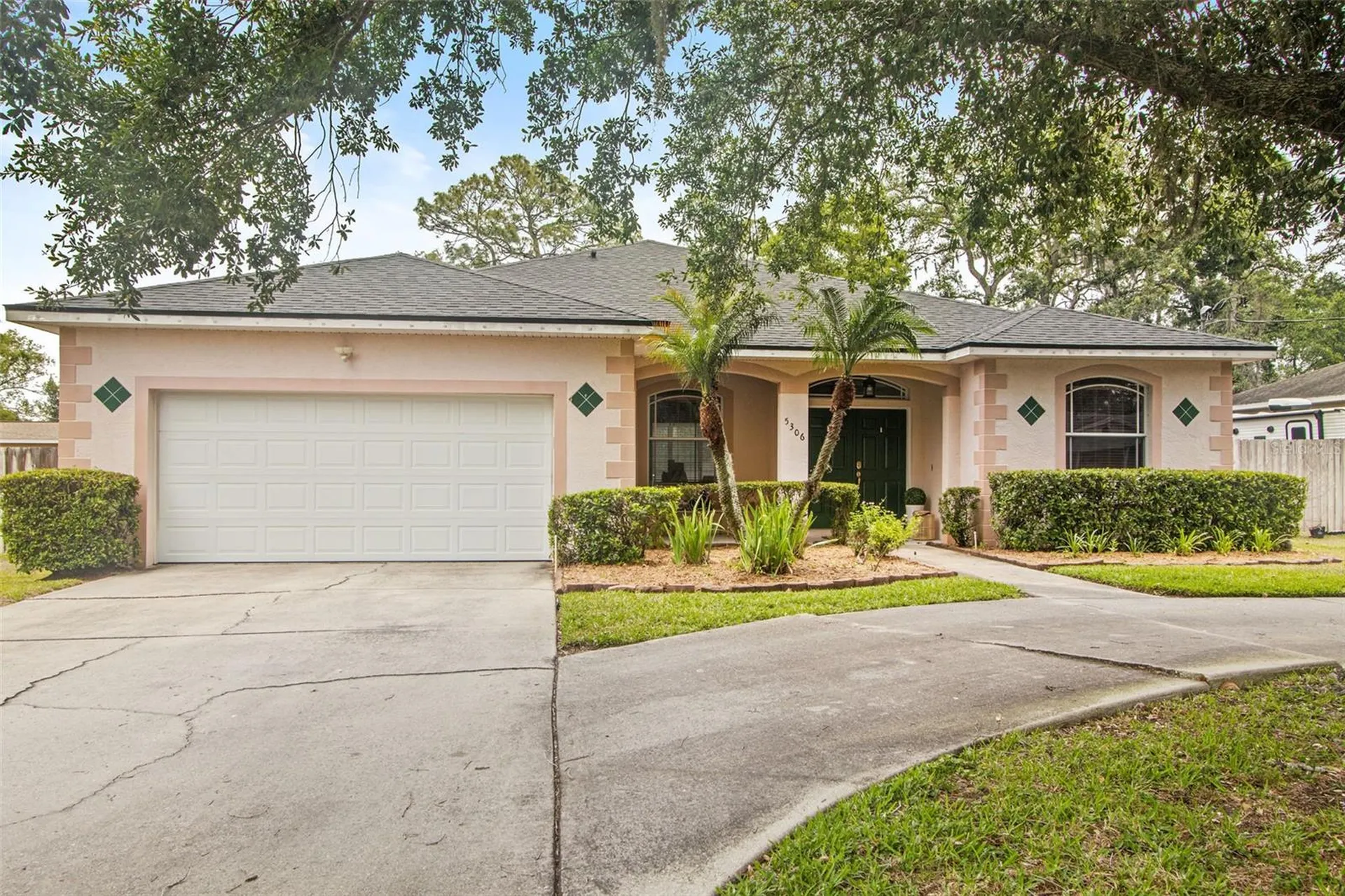 5306 E 131st Avenue Temple Terrace FL 33617