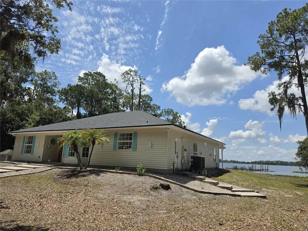 560 Eden Drive St Cloud FL 34771