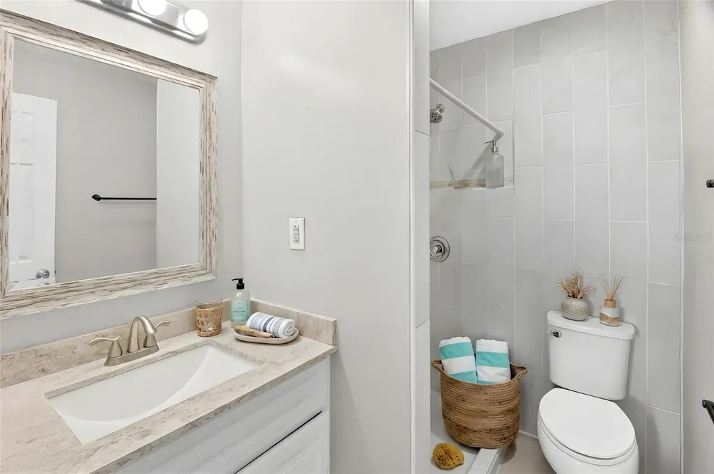 27084 29 Road Branford FL 32008