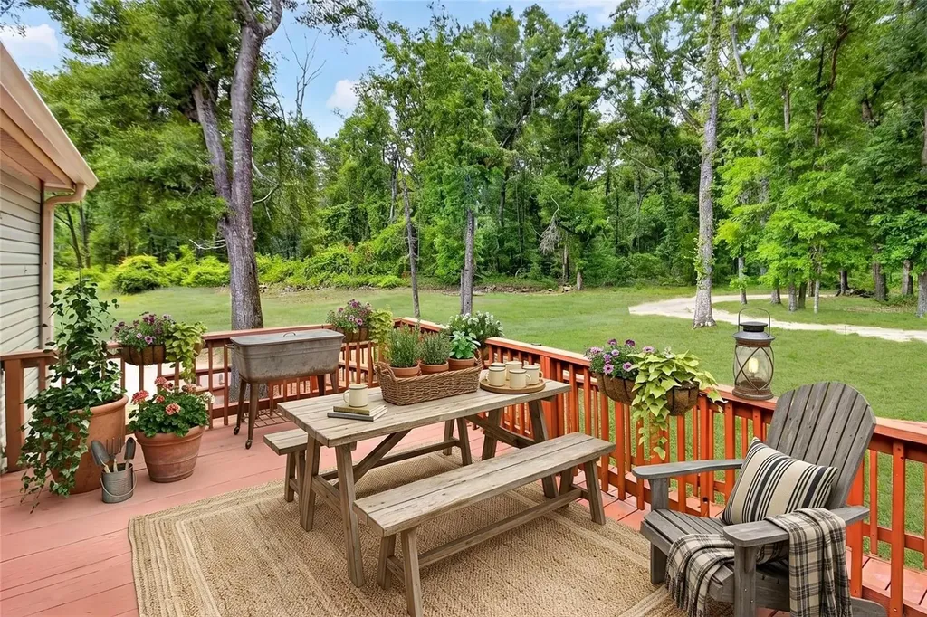 27084 29 Road Branford FL 32008