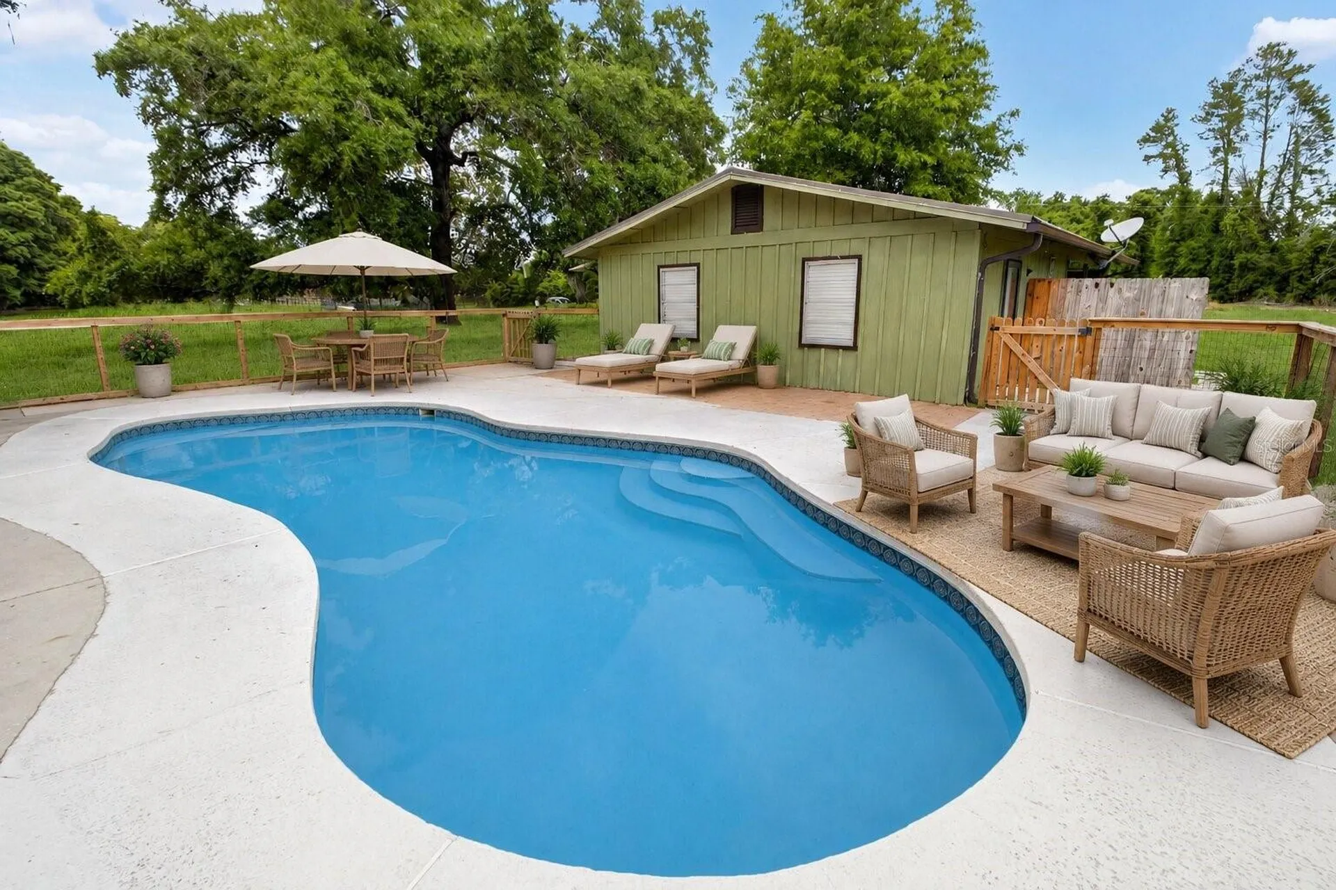 27084 29 Road Branford FL 32008