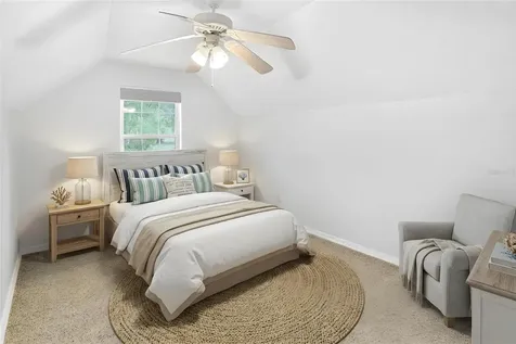 27084 29 Road Branford FL 32008