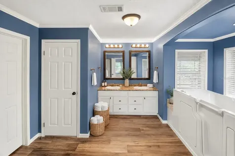 27084 29 Road Branford FL 32008