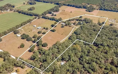 27084 29 Road Branford FL 32008