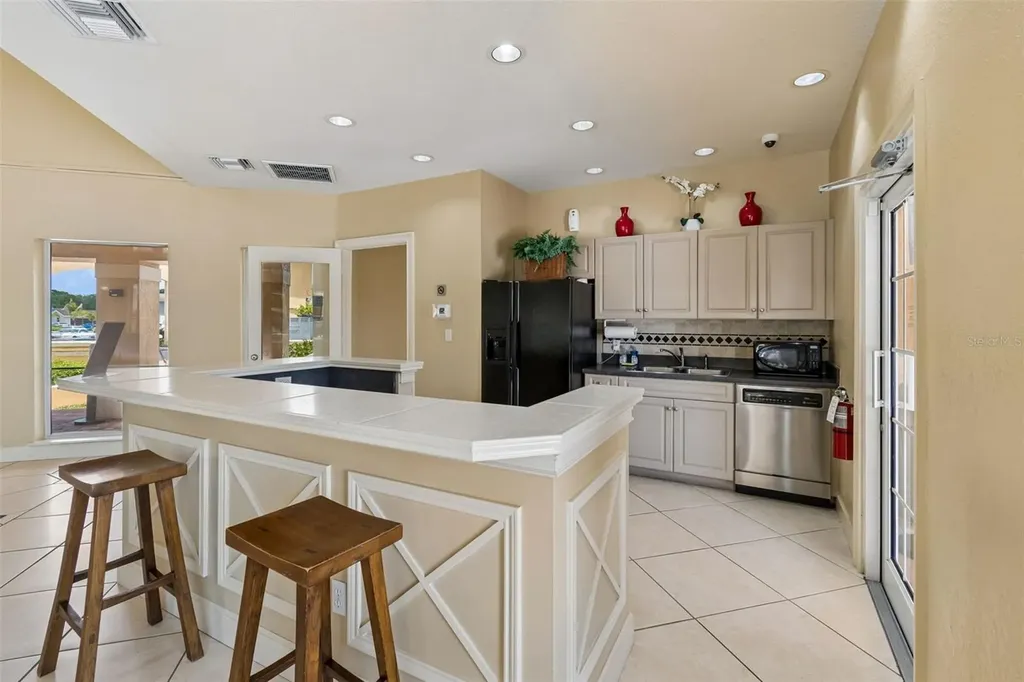 4304 Bayside Village Drive Tampa FL 33615