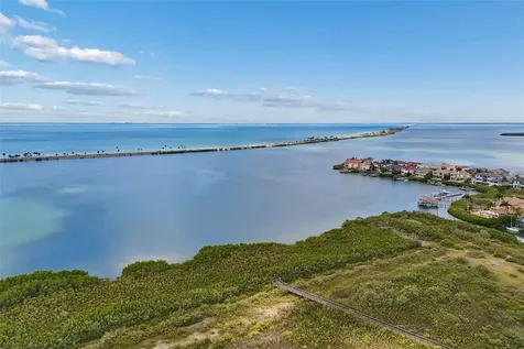 4304 Bayside Village Drive Tampa FL 33615