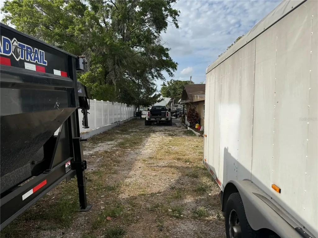 4106 W South Avenue Tampa FL 33614