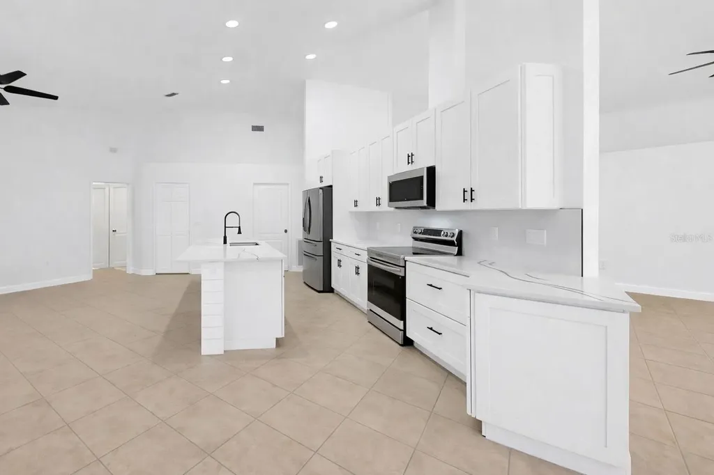 6409 Stone River Road Bradenton FL 34203