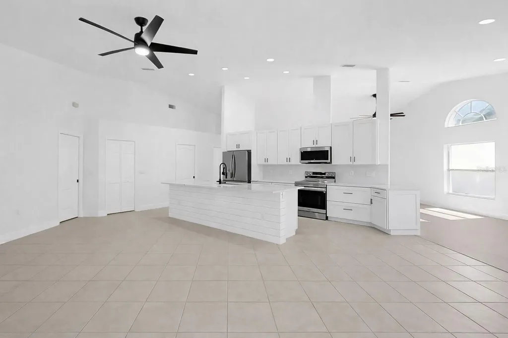 6409 Stone River Road Bradenton FL 34203