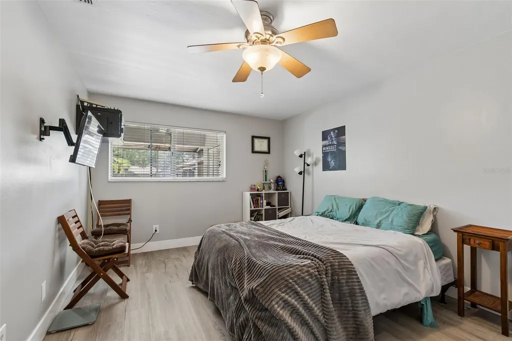 2460 Northside Drive Clearwater FL 33761