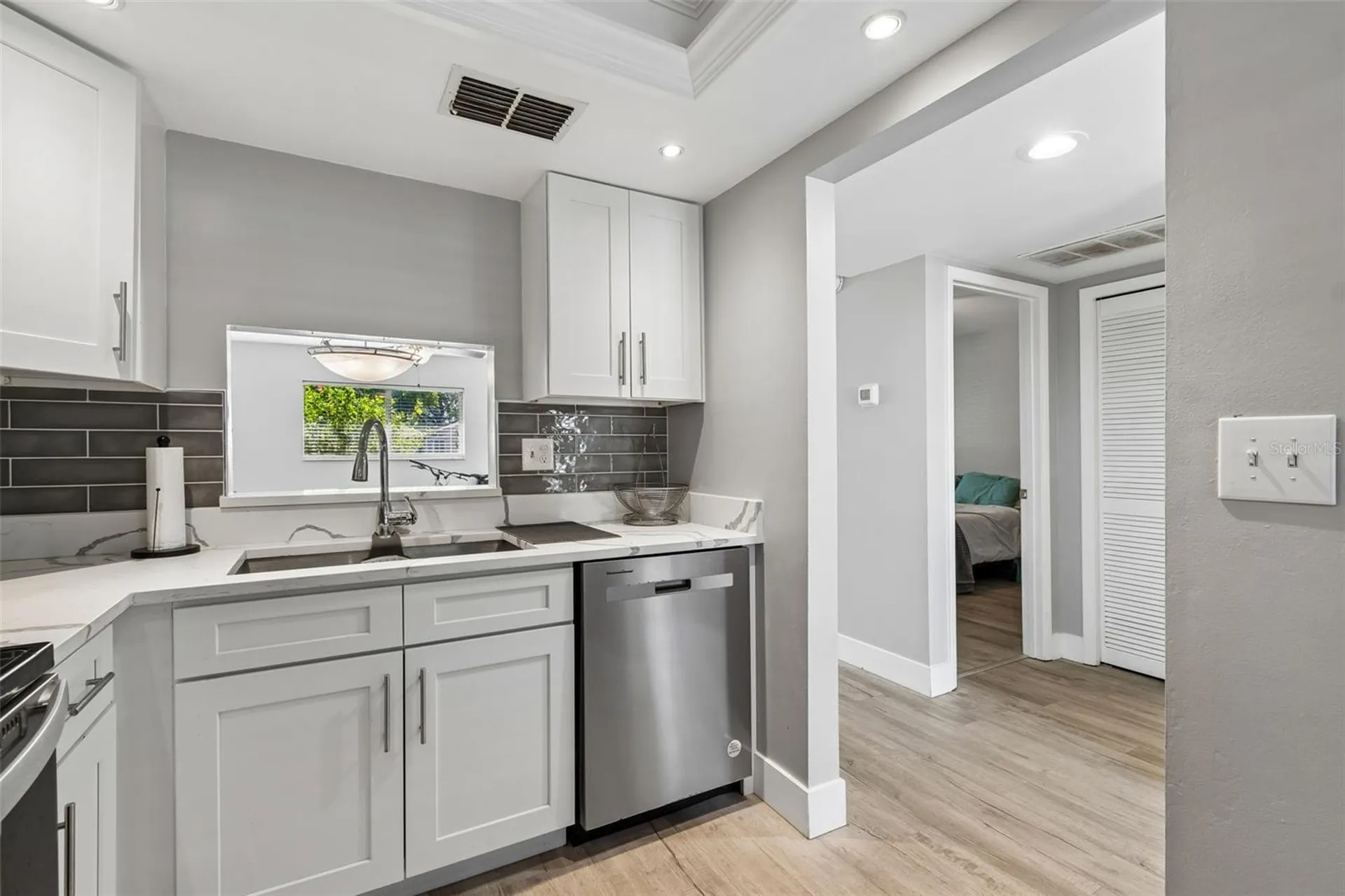 2460 Northside Drive Clearwater FL 33761