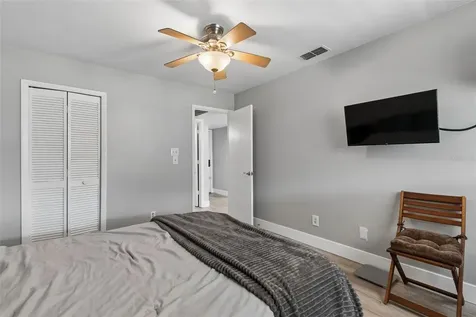 2460 Northside Drive Clearwater FL 33761