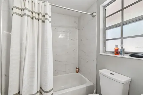 2460 Northside Drive Clearwater FL 33761